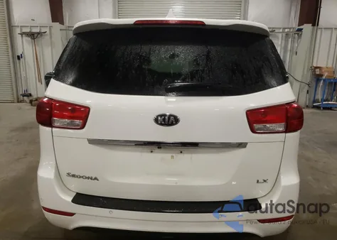 2016 Kia Sedona Lx z USA, uszkodzony, nr VIN KNDMB5C15G6164218